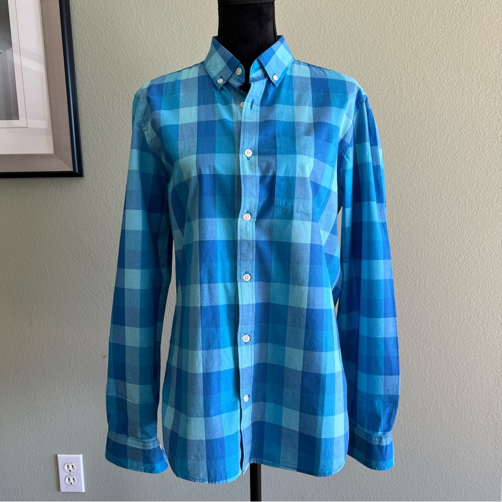 GAP MEN’S Size Medium Slim Fit NWT